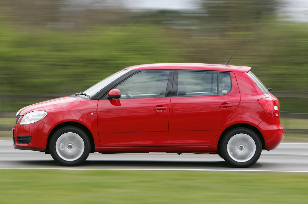 High sides and narrow tracks make the Fabia vulnerable to sidewinds Skoda Fabia side profile