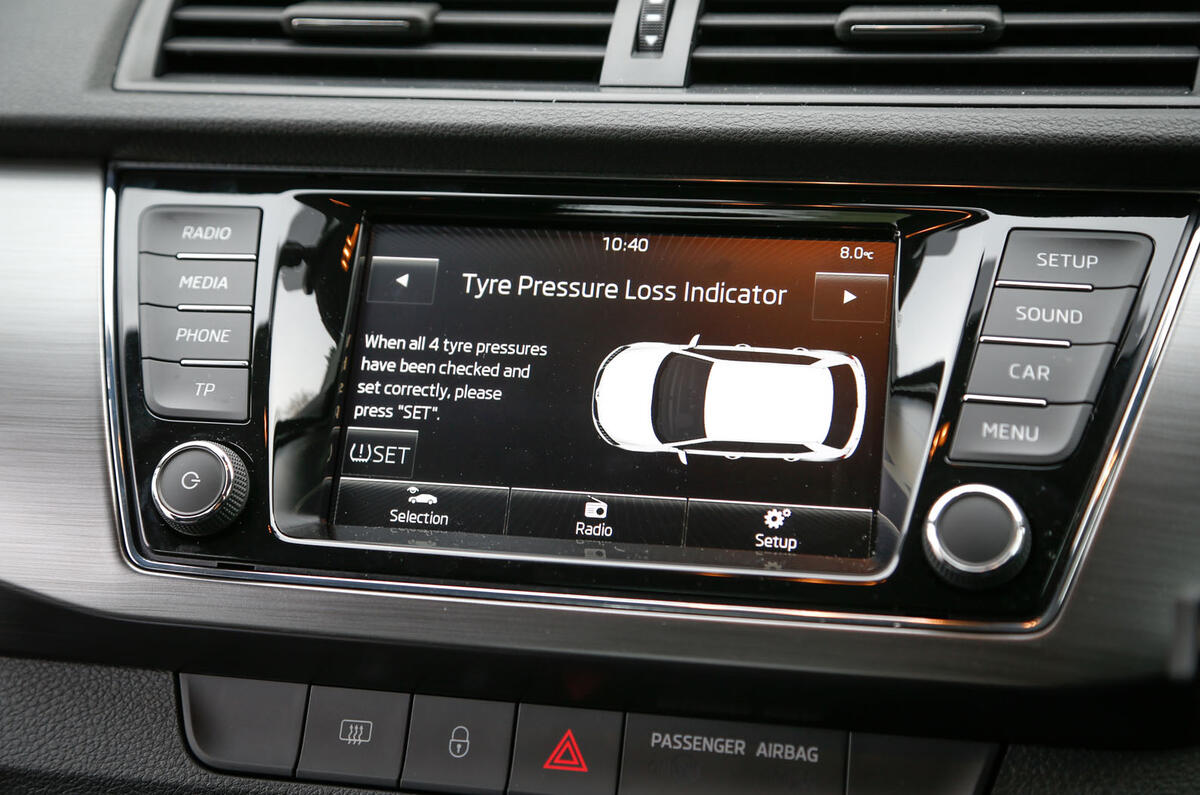 Système d'infodivertissement de la Skoda Fabia