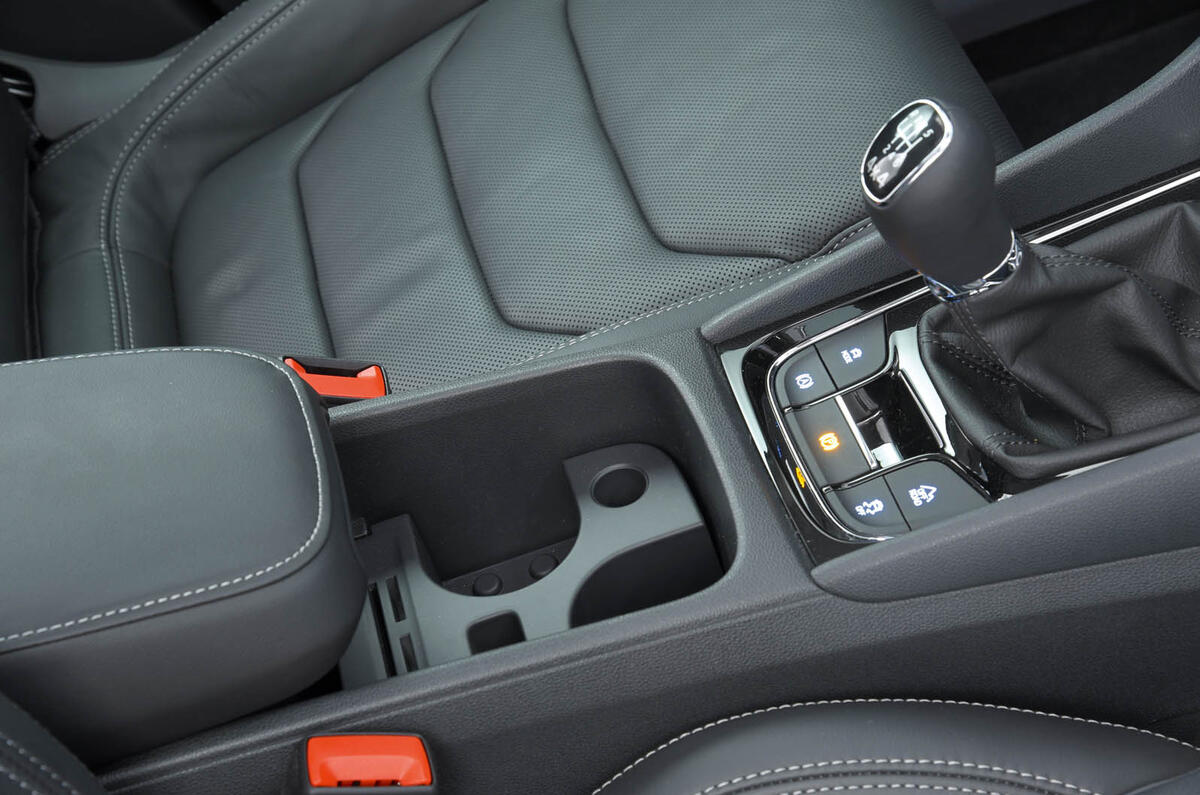 Skoda Kodiaq cupholders