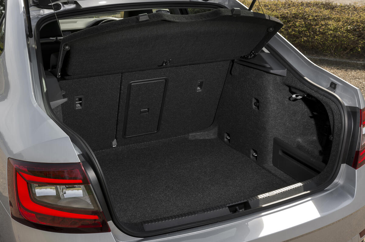 Skoda Octavia boot space