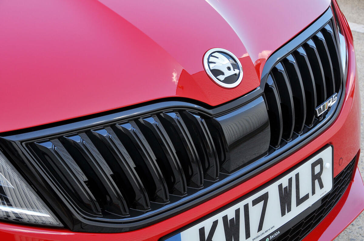 Skoda Octavia vRS 245 front grille