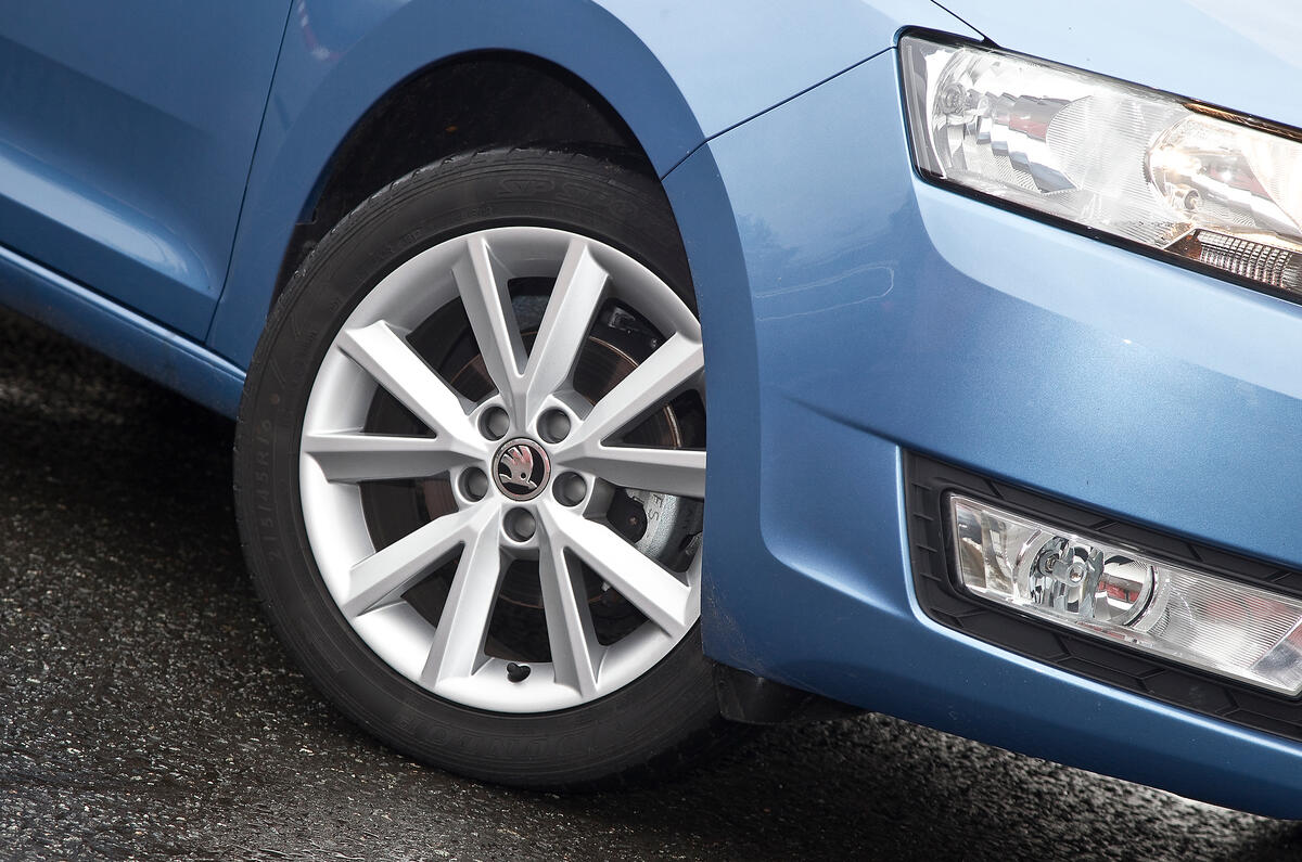 16in Skoda Rapid alloy wheels