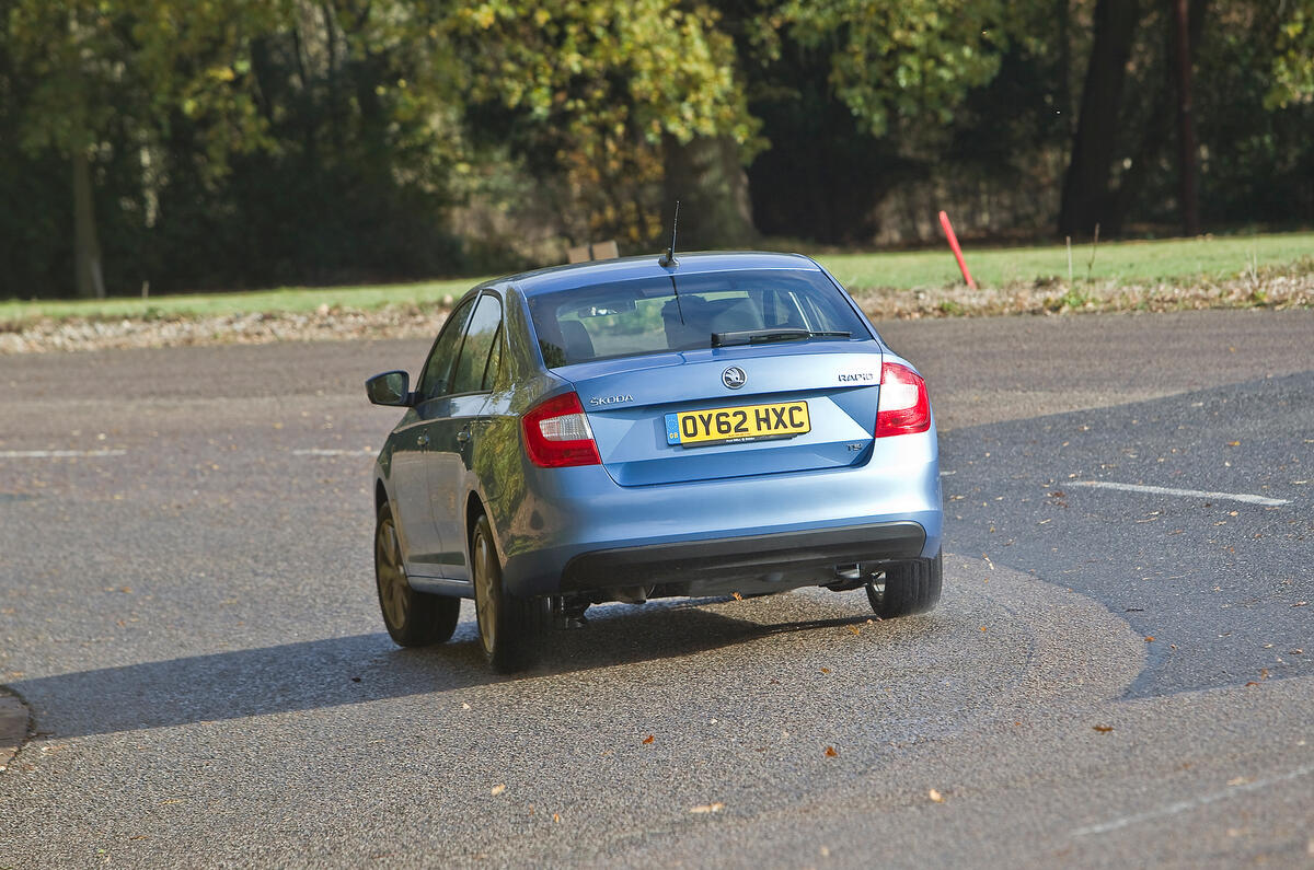 Skoda Rapid rear cornering