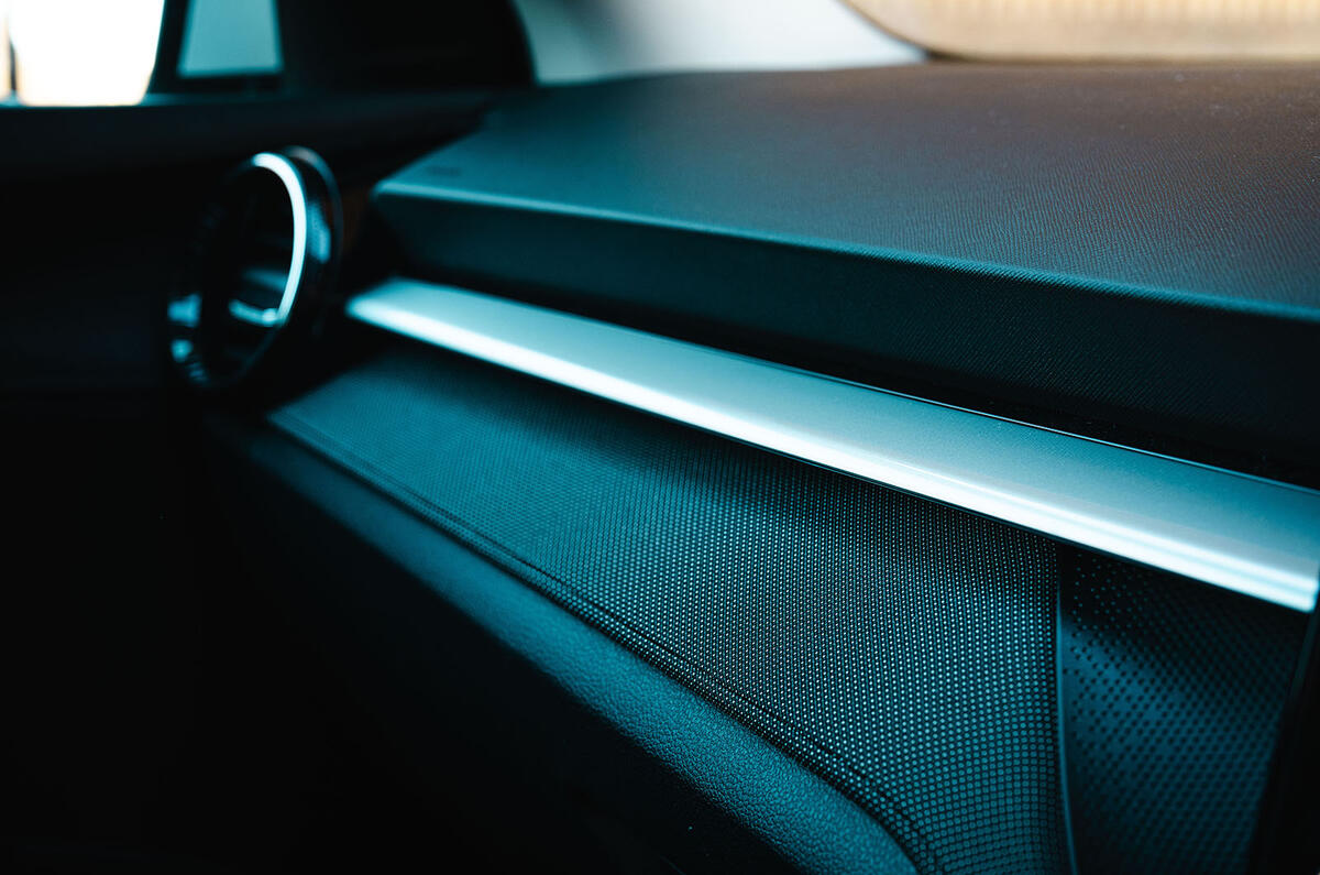 Skoda Fabia dashboard fabric