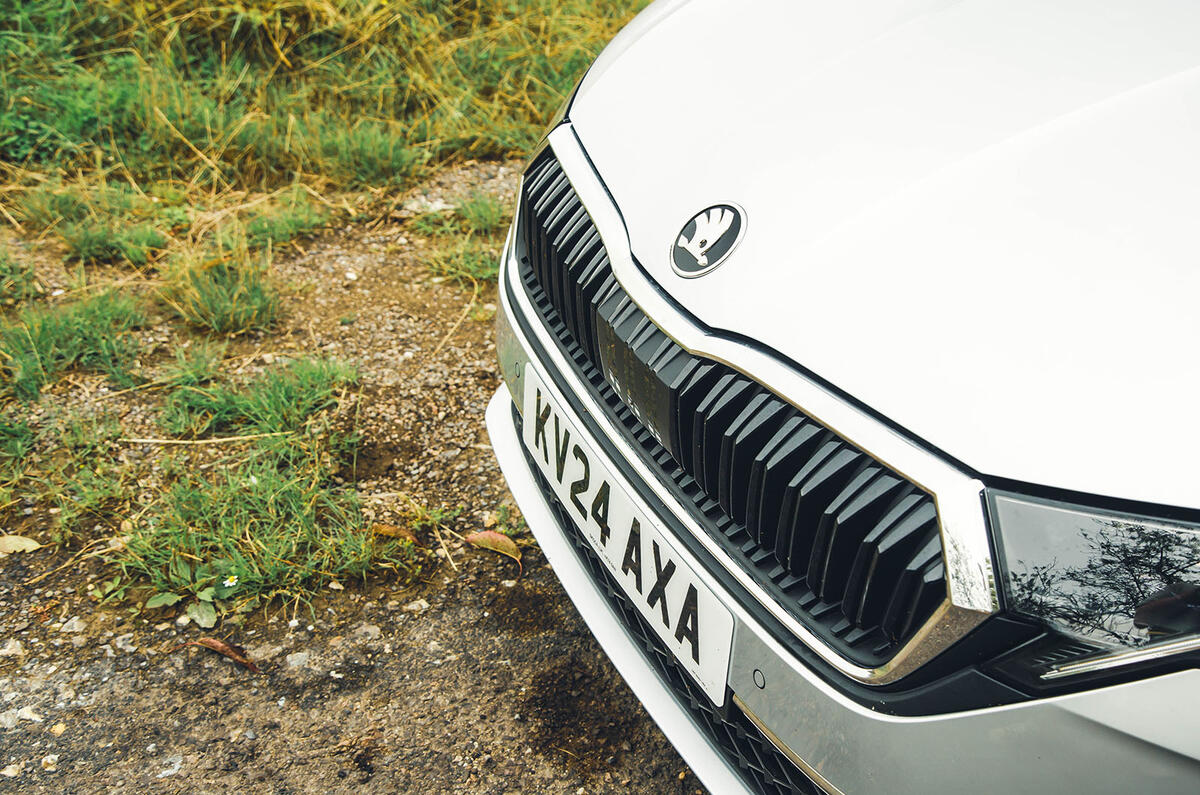 Skoda octavia front grille