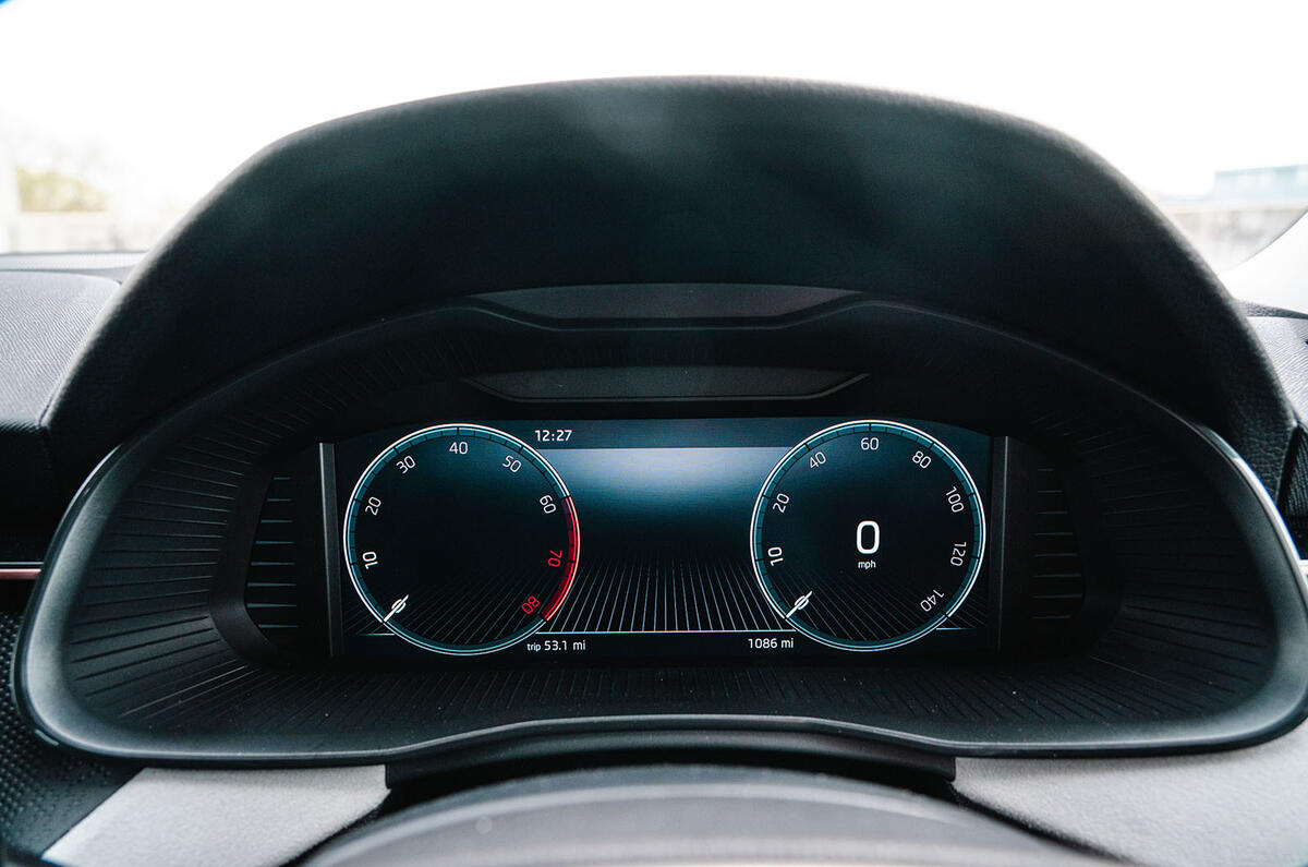 Skoda Scala instrumentation