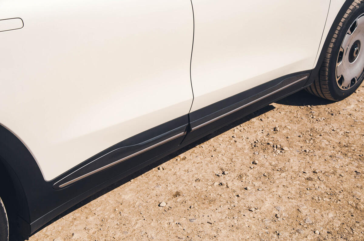 smart 3 review 2024 07 side