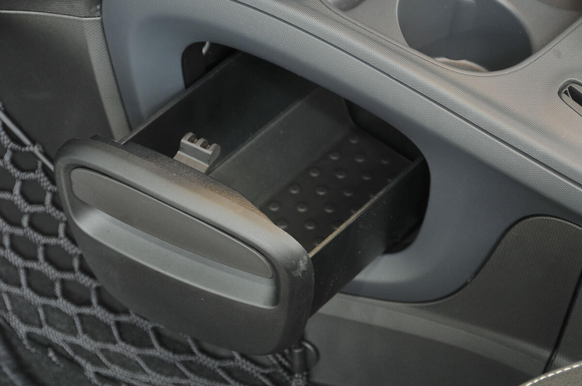 Smart Forfour Electric Drive storage box