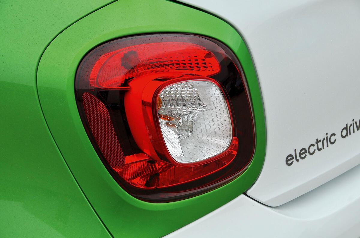 Smart Forfour Electric Drive rear lights