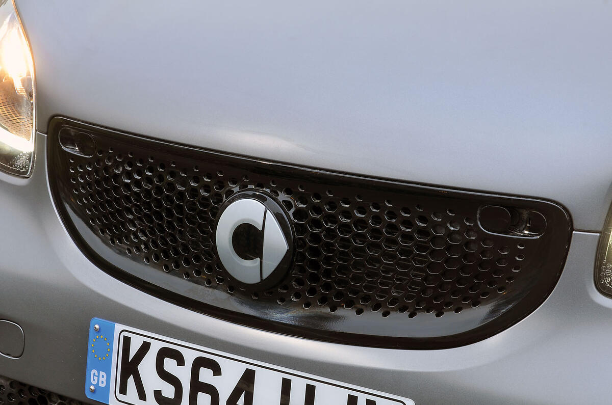 Smart Fortwo front grille