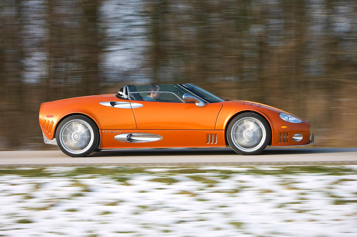 Spyker C8 side profile
