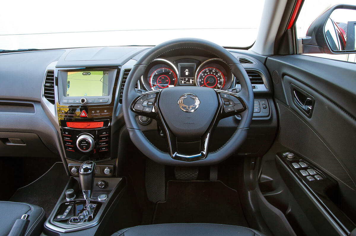 Ssangyong Tivoli dashboard