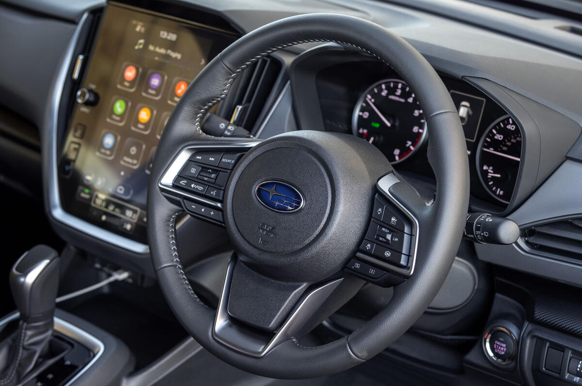 subari crosstrek review 2024 12 sterring wheel