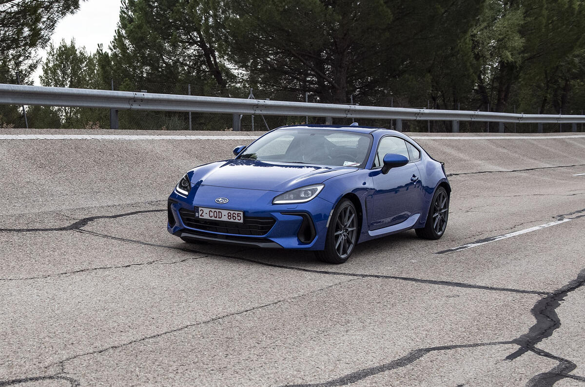 subaru brz 03 front tracking