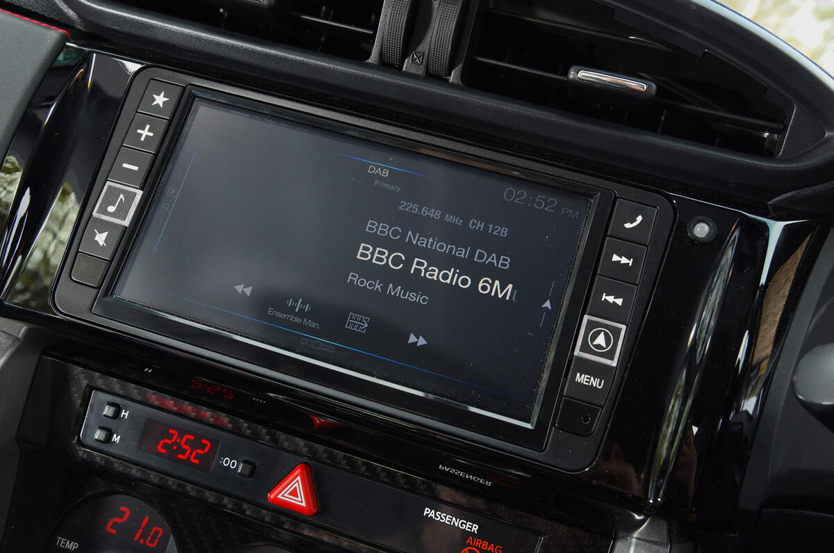 Subaru BRZ infotainment-system