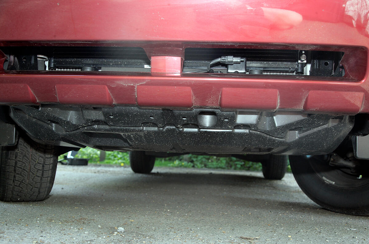Innards are protected from mud, water or rocks by a plastic/metal engine guard, enhancing off road credentials Subaru Forester underguard