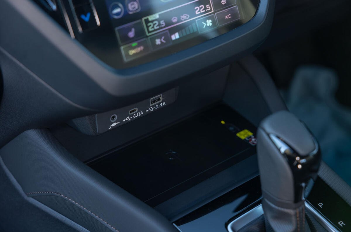 Subaru Forester review 2025 014 phone charger Subaru Forester review 2025 014 phone charger