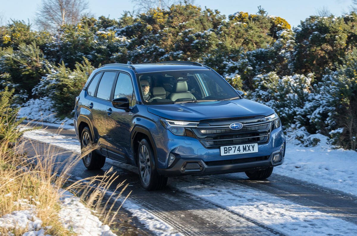Subaru Forester review 2025 021 front action Subaru Forester review 2025 021 front action