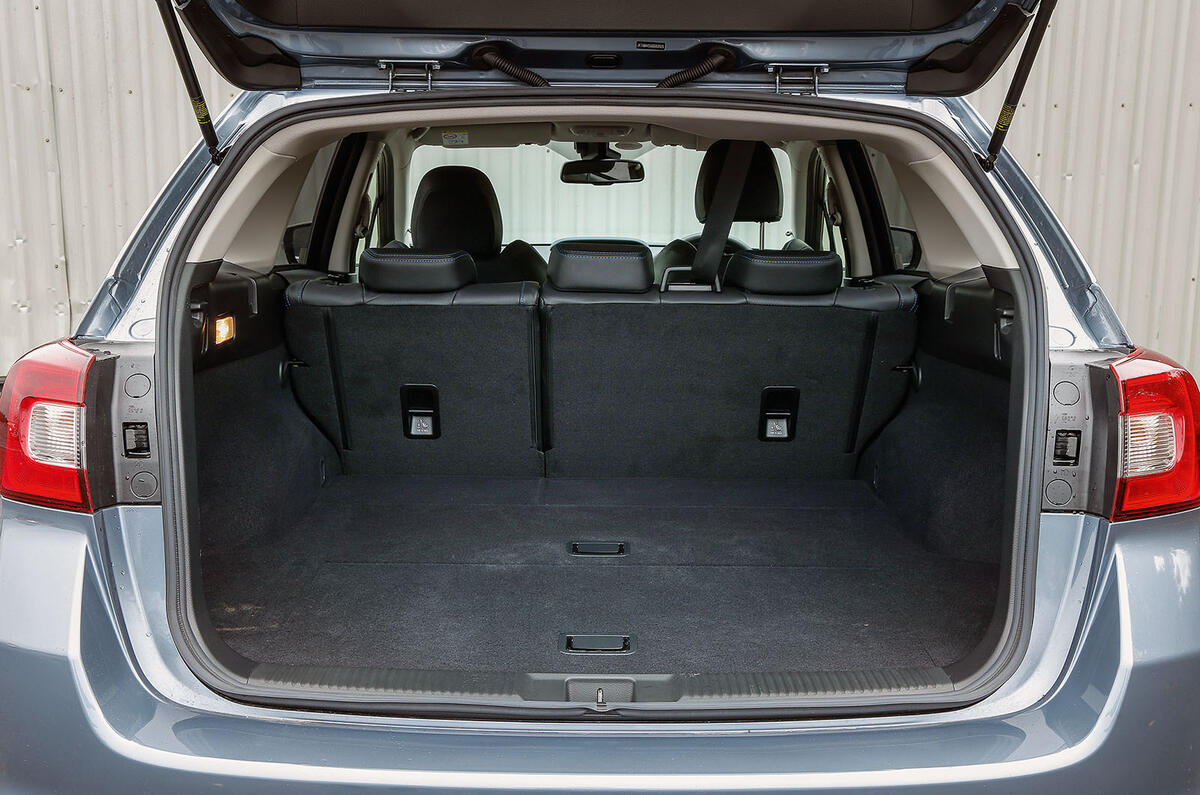 The wide and long opening to the Subaru Levorg's boot