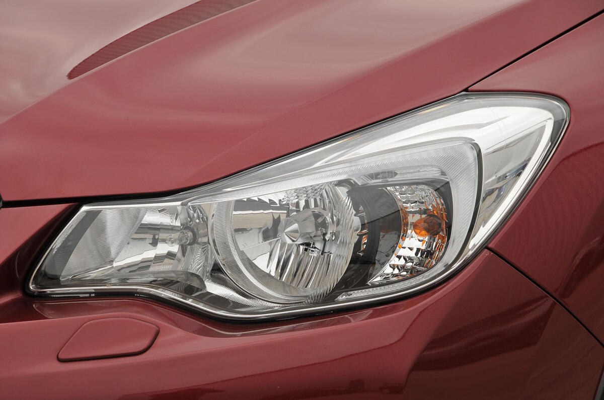 Subaru XV headlights