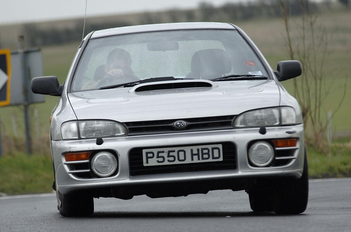 Subaru Impreza 2000 Turbo front cornering