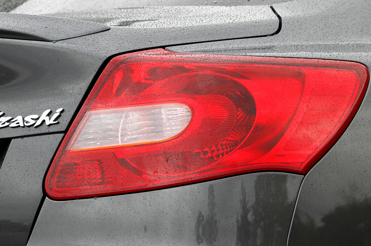 Rear light clusters look more appealing in reality, than in pictures Suzuki Kizashi rear lights
