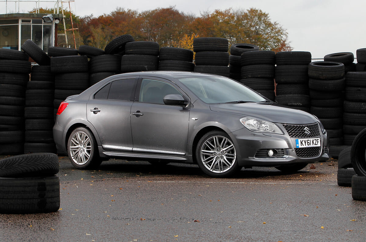 A commendable, fine-handling car spoiled by its powertrain 3 star Suzuki Kizashi