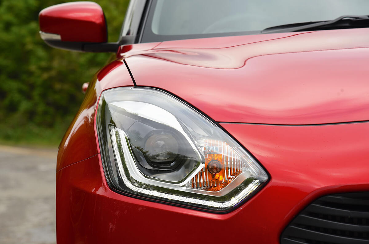 Suzuki Swift headlights
