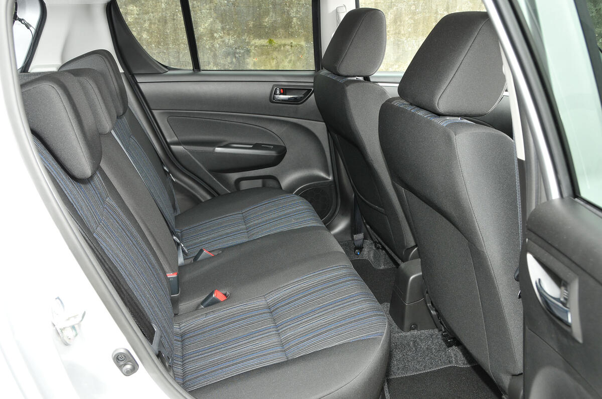 Suzuki Swift rear seats