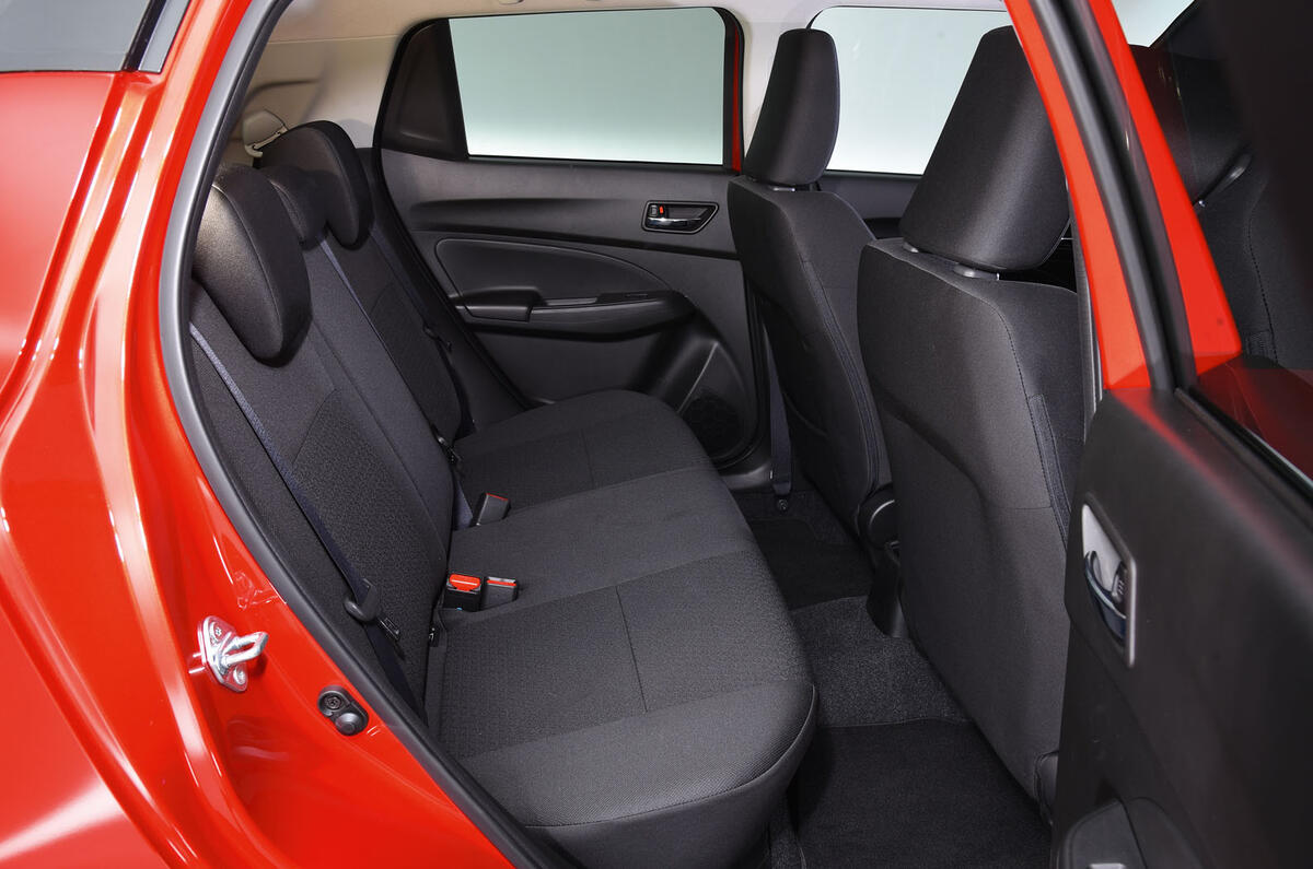 Suzuki Swift rear seats