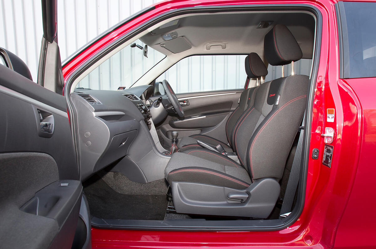 Suzuki Swift Sport interior