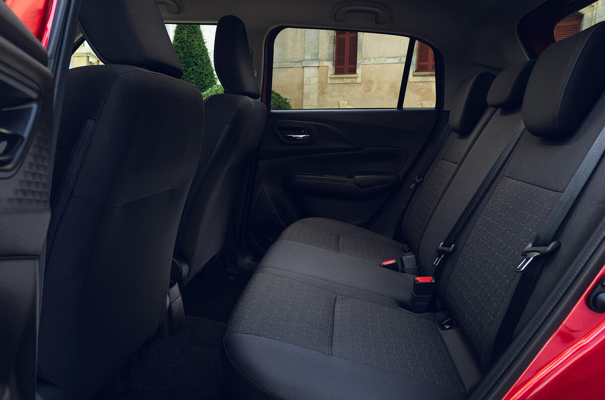 Suzuki Swift rear seats Suzuki Swift rear seats