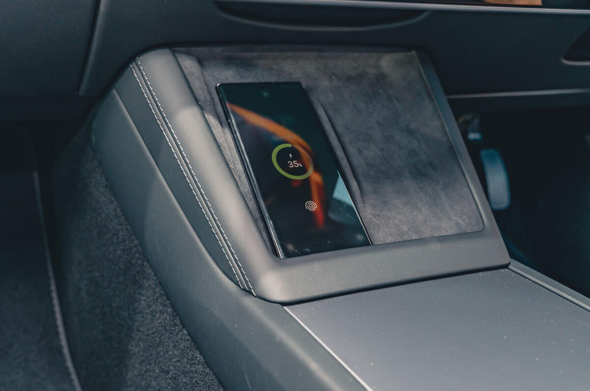 tesla model 3 road test review 20 24 18 phone charger tesla model 3 road test review 20 24 18 phone charger