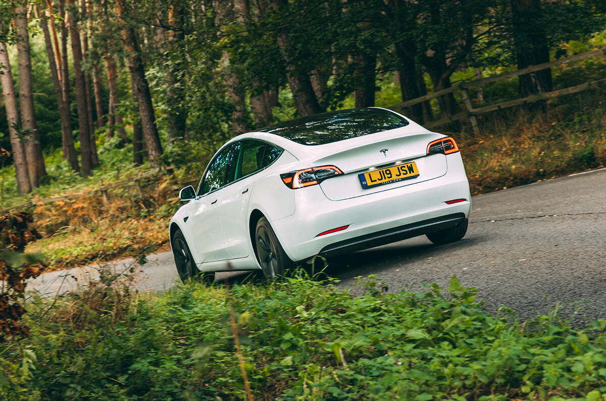 Tesla Model 3 RT 20191617 Tesla Model 3 RT 20191617