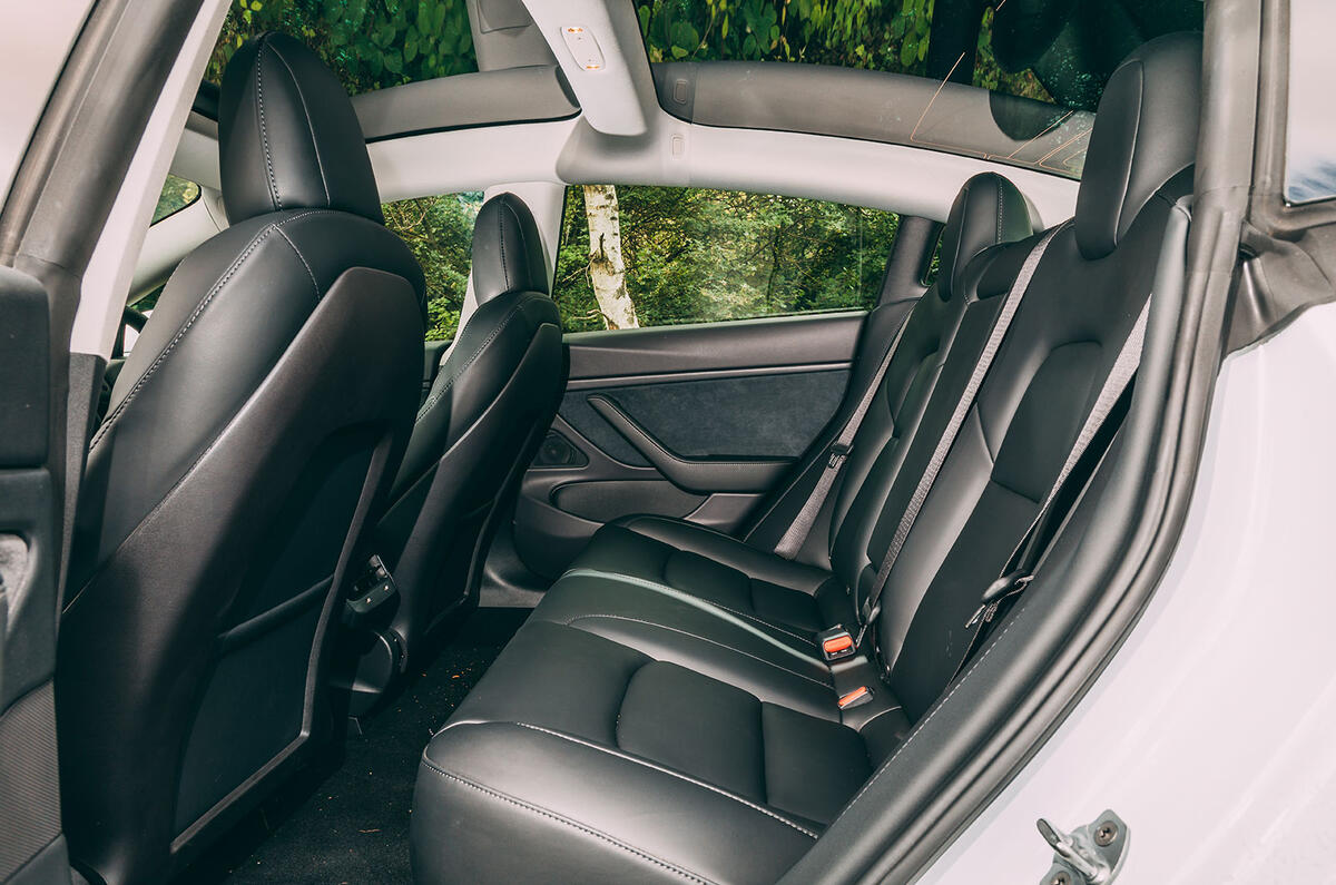 Tesla Model 3 RT 20191645 Tesla Model 3 RT 20191645