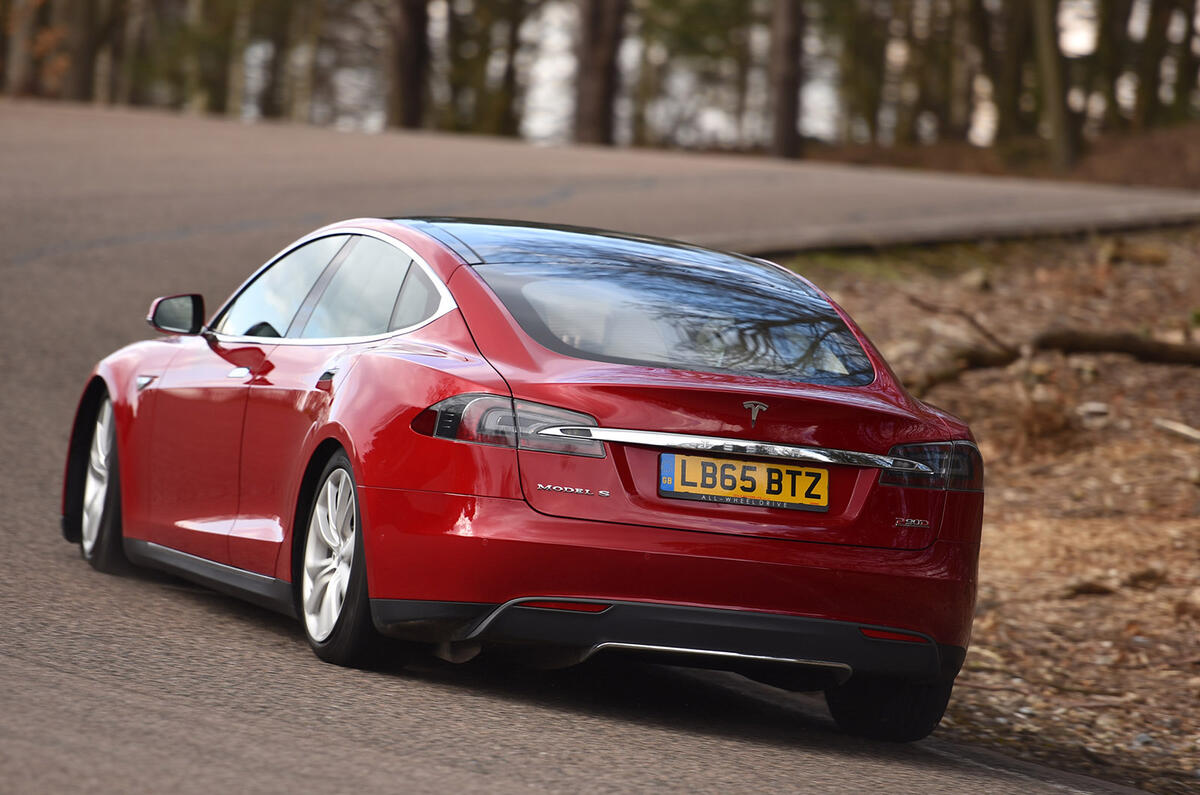 Tesla Model S P90D rear cornering