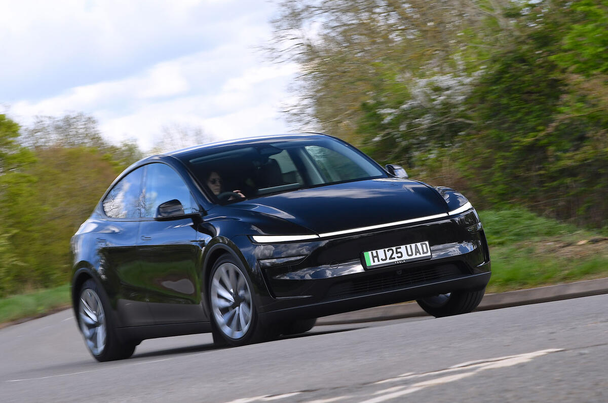 Tesla Model Y 2025 Review front corner blur 9287 Tesla Model Y 2025 Review front corner blur 9287