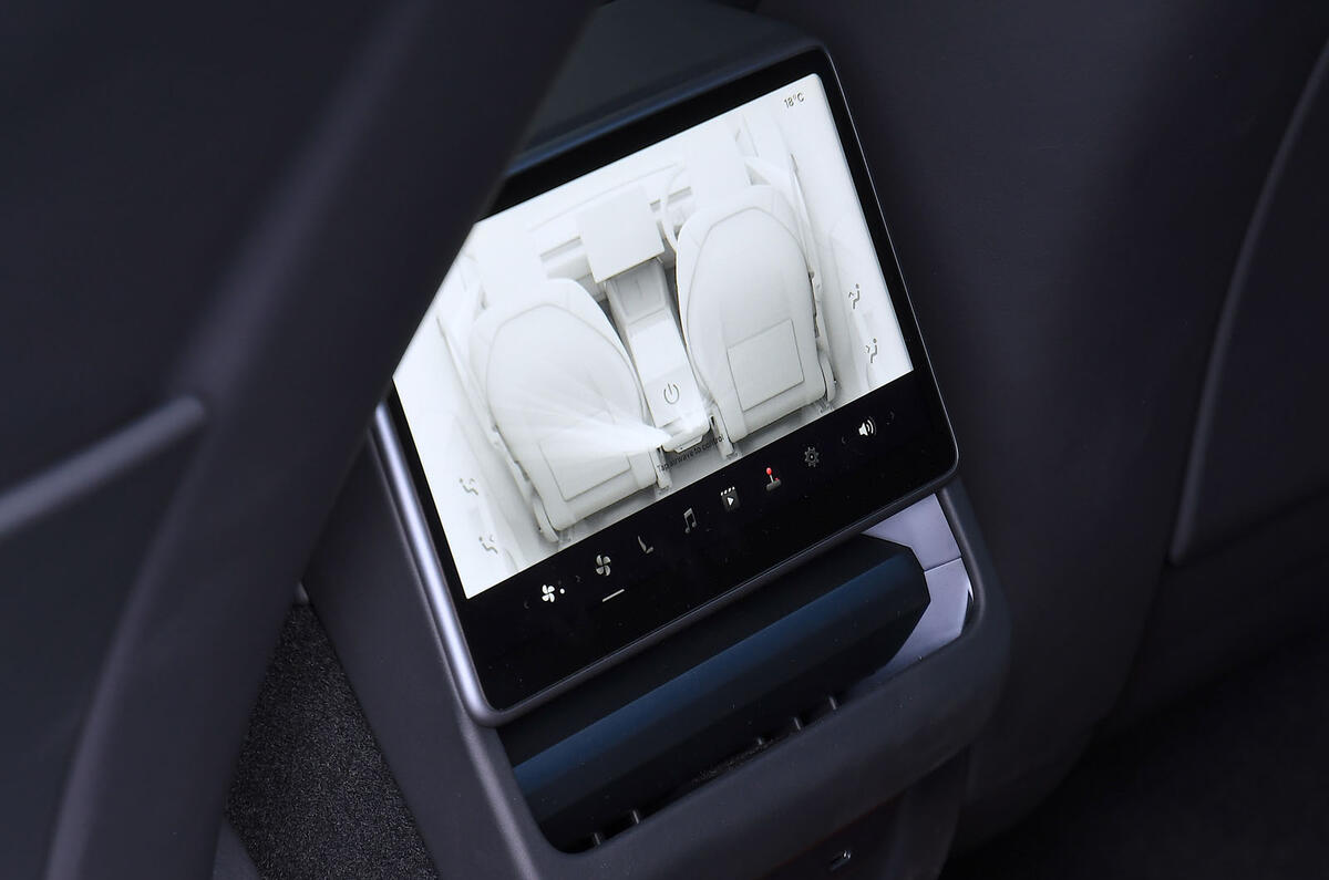 Tesla Model Y 2025 Review rear screen controls 9276 Tesla Model Y 2025 Review rear screen controls 9276