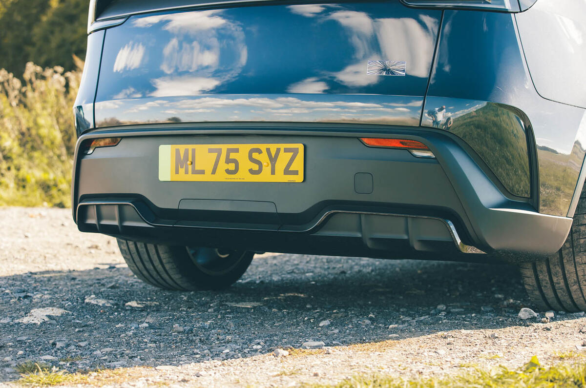 Tesla Model Y Performance  review 011