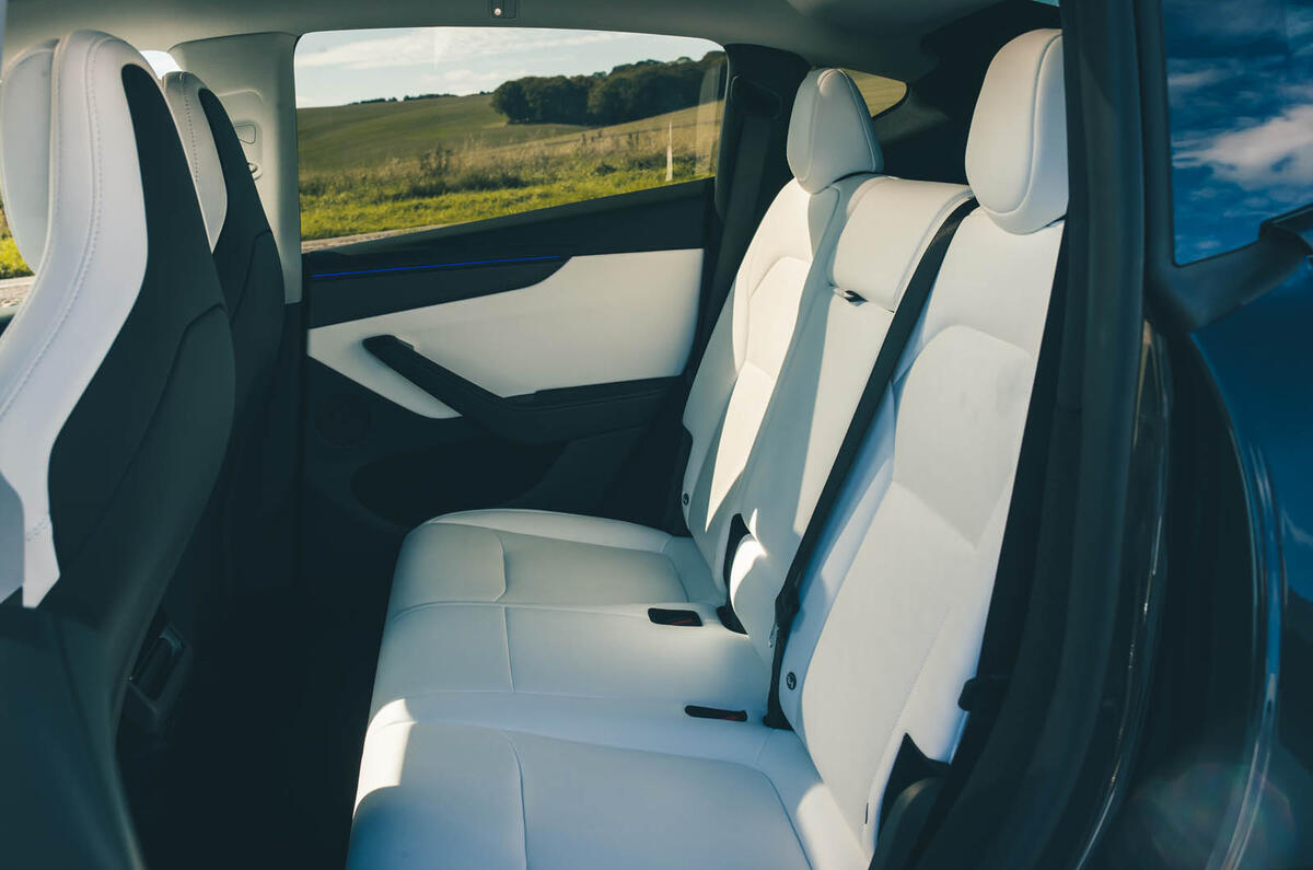 Tesla Model Y Performance  review 016