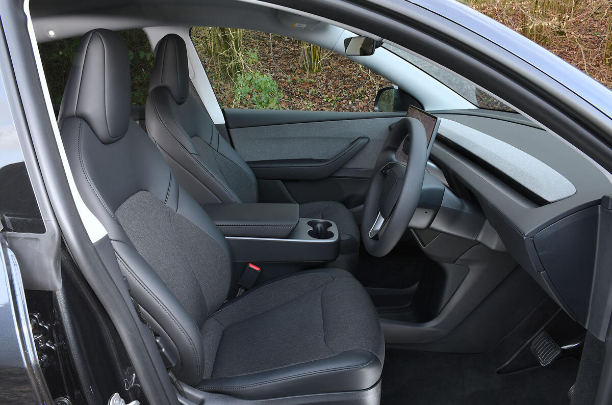 Tesla Moel Y Standard review 2026011