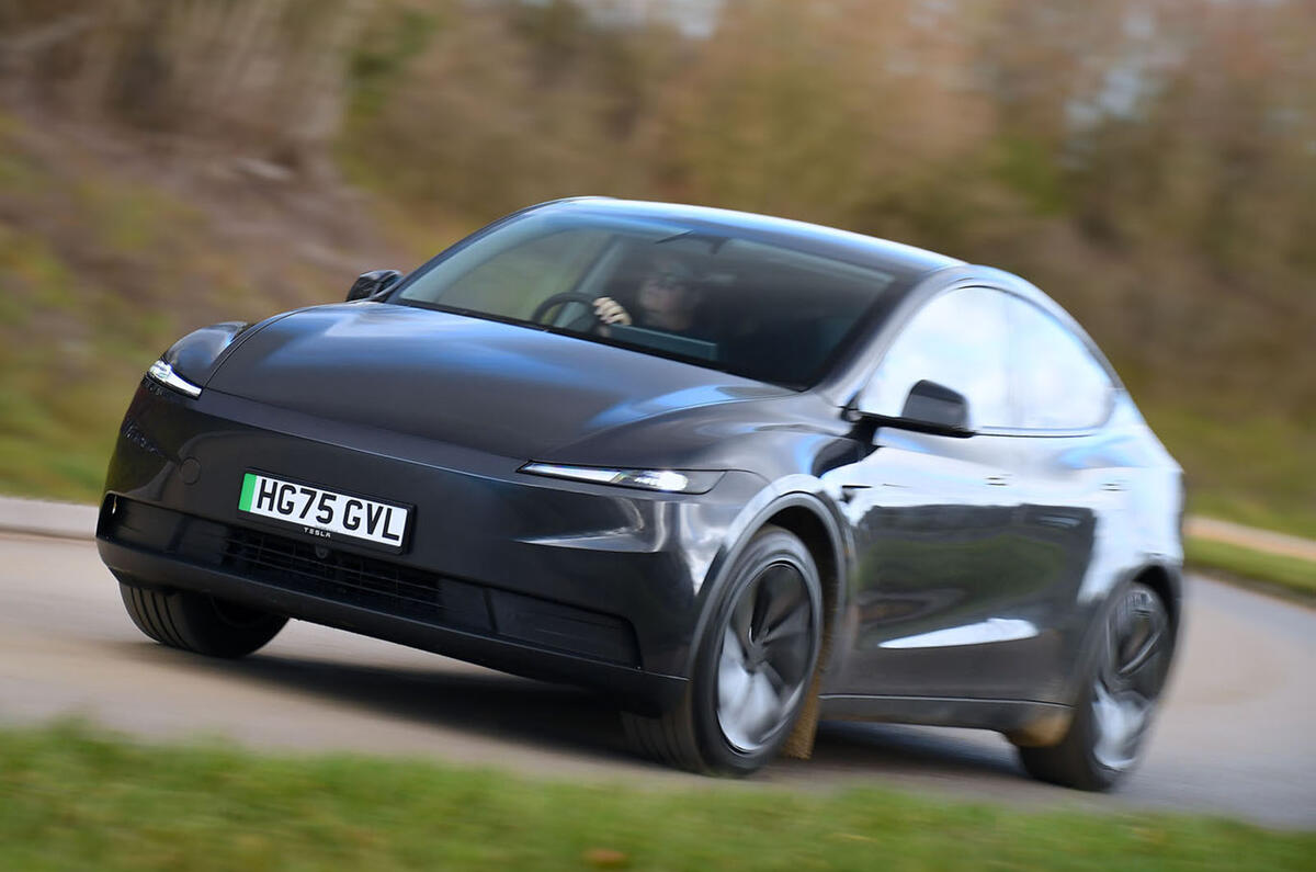 Tesla Moel Y Standard review 2026016