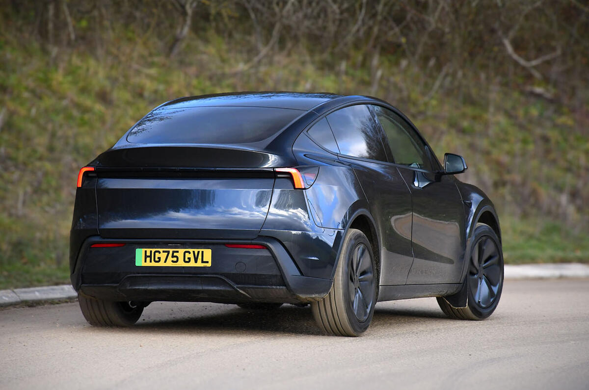 Tesla Moel Y Standard review 2026020