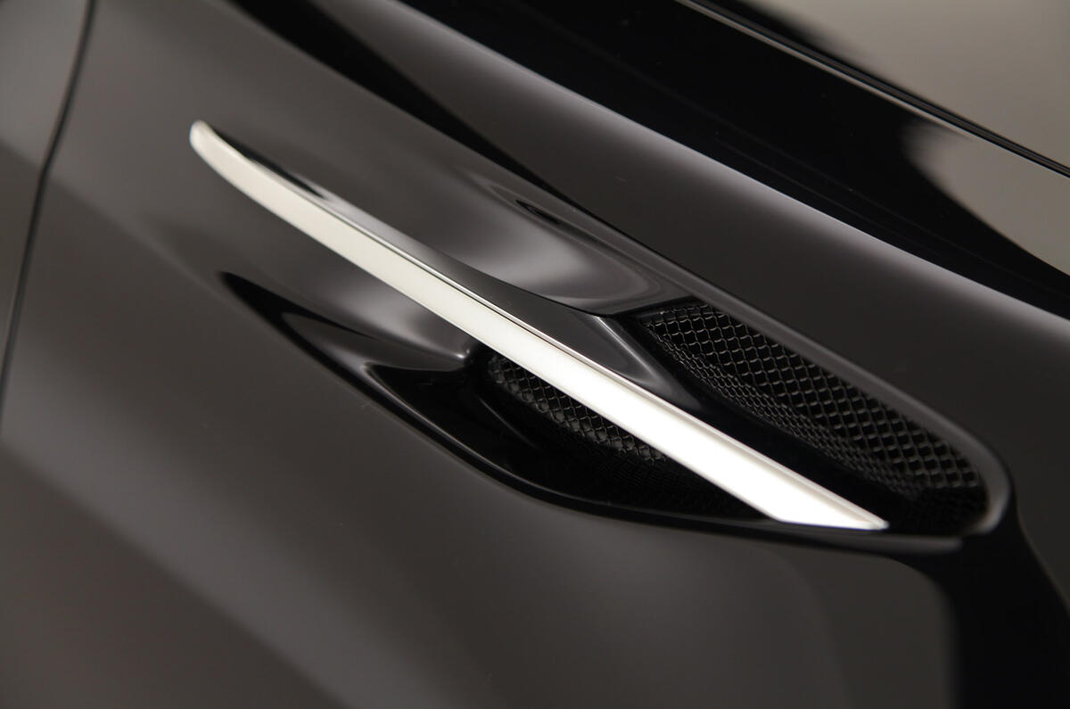 no title Toyota FT-86 - under the skin