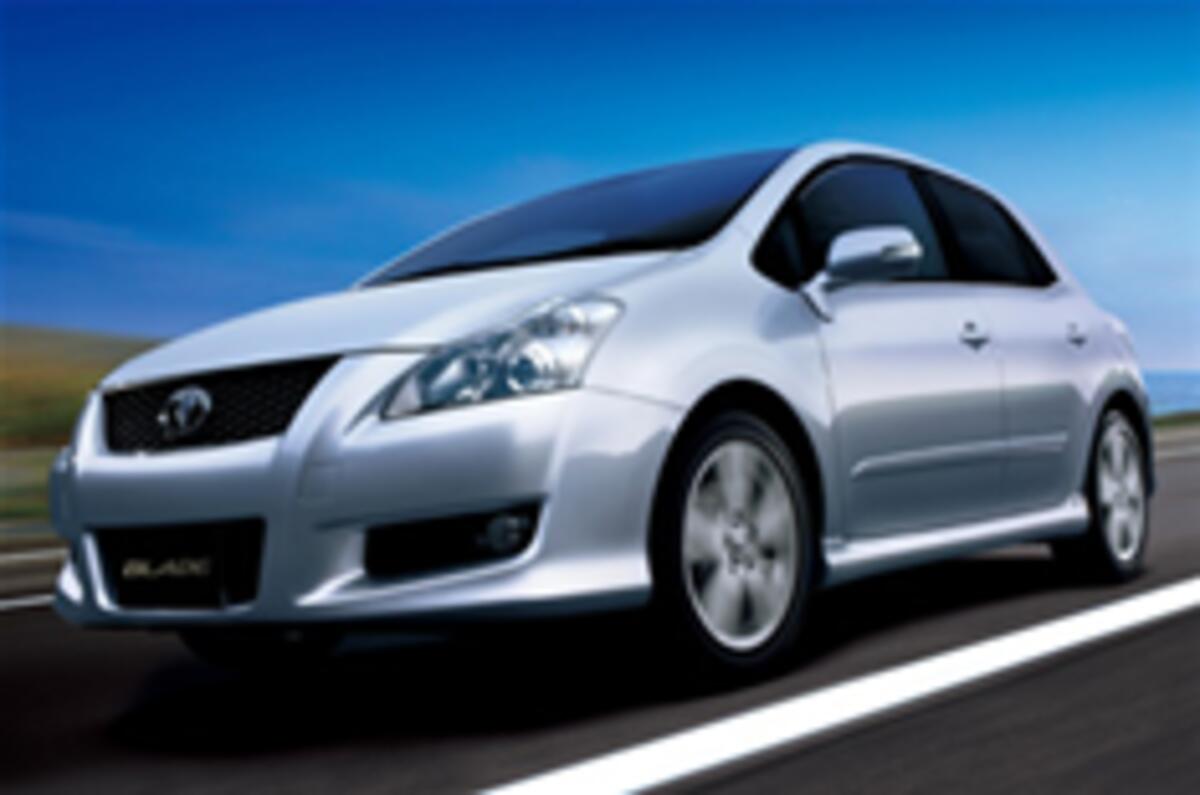 Meet the 3.5-litre V6 Auris