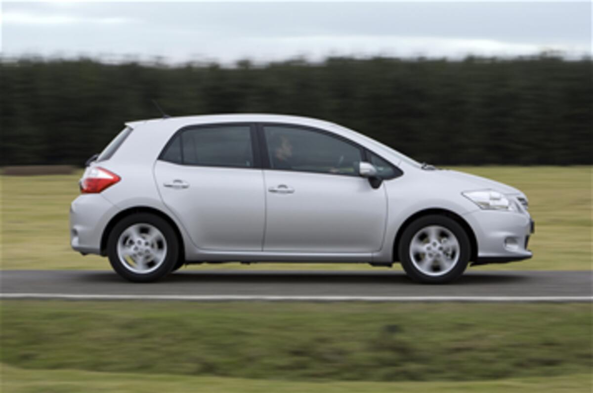 Toyota bids to regain confidence