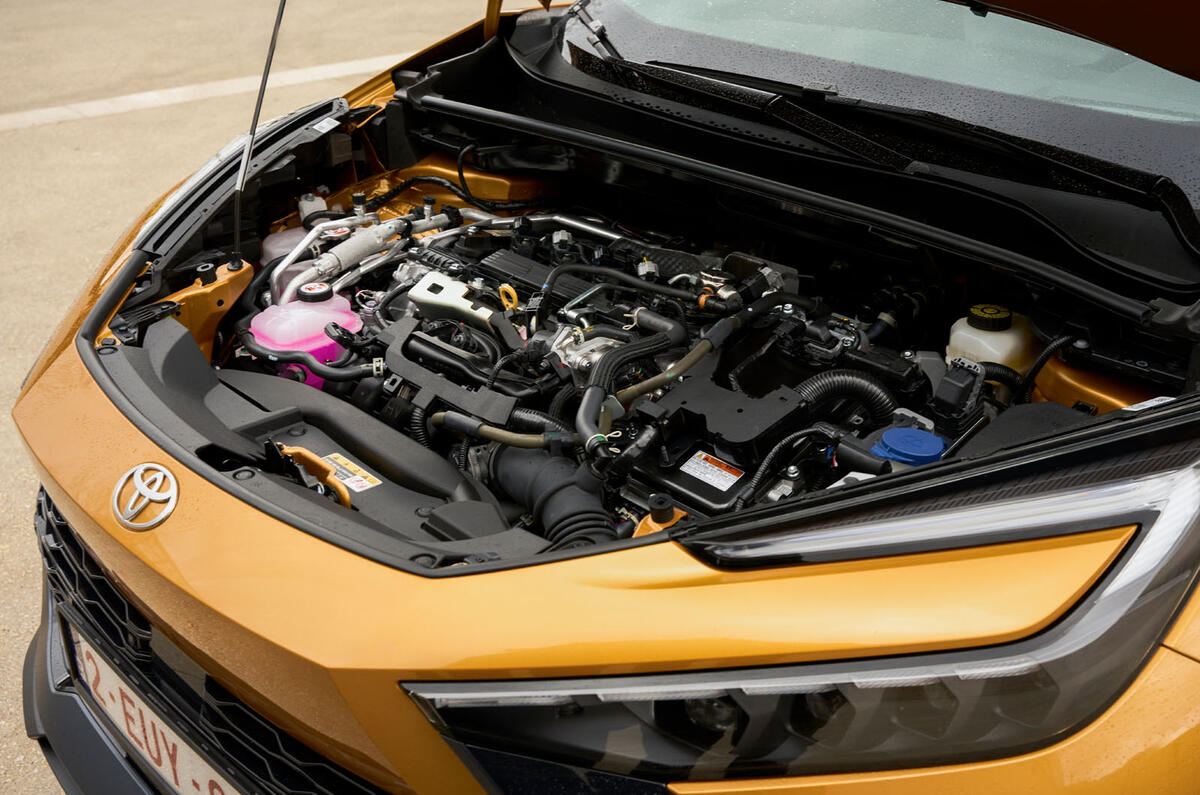 toyota c hr phev avis 2024 20 moteur