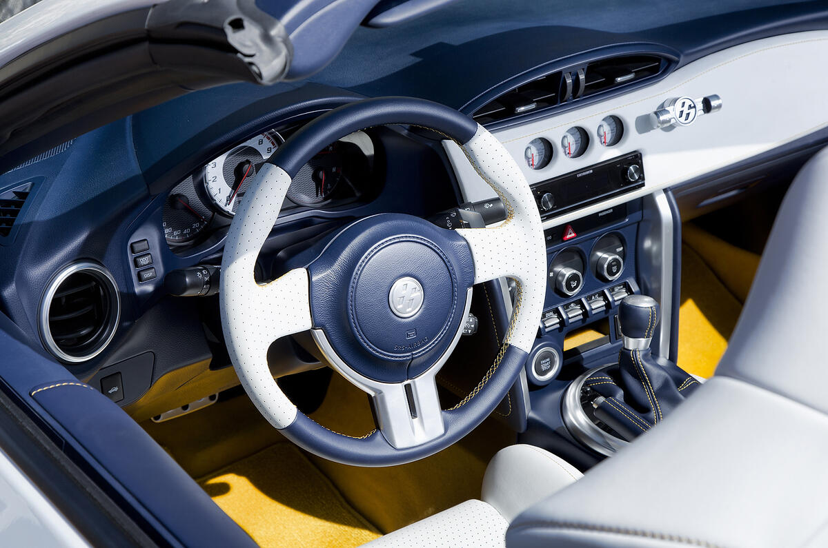 no title Toyota FT-86 Open concepts roof shown