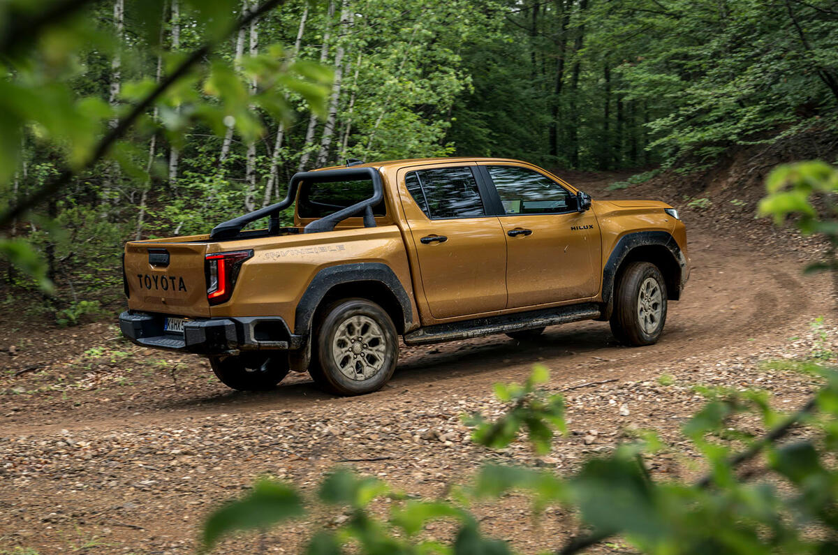 Toyota Hilux Hybrid review 2026 23