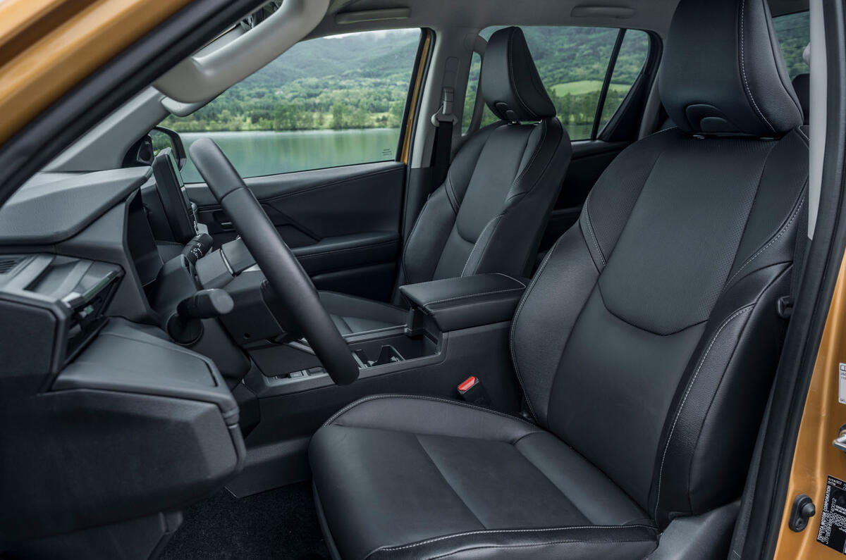Toyota Hilux Hybrid review 2026 37
